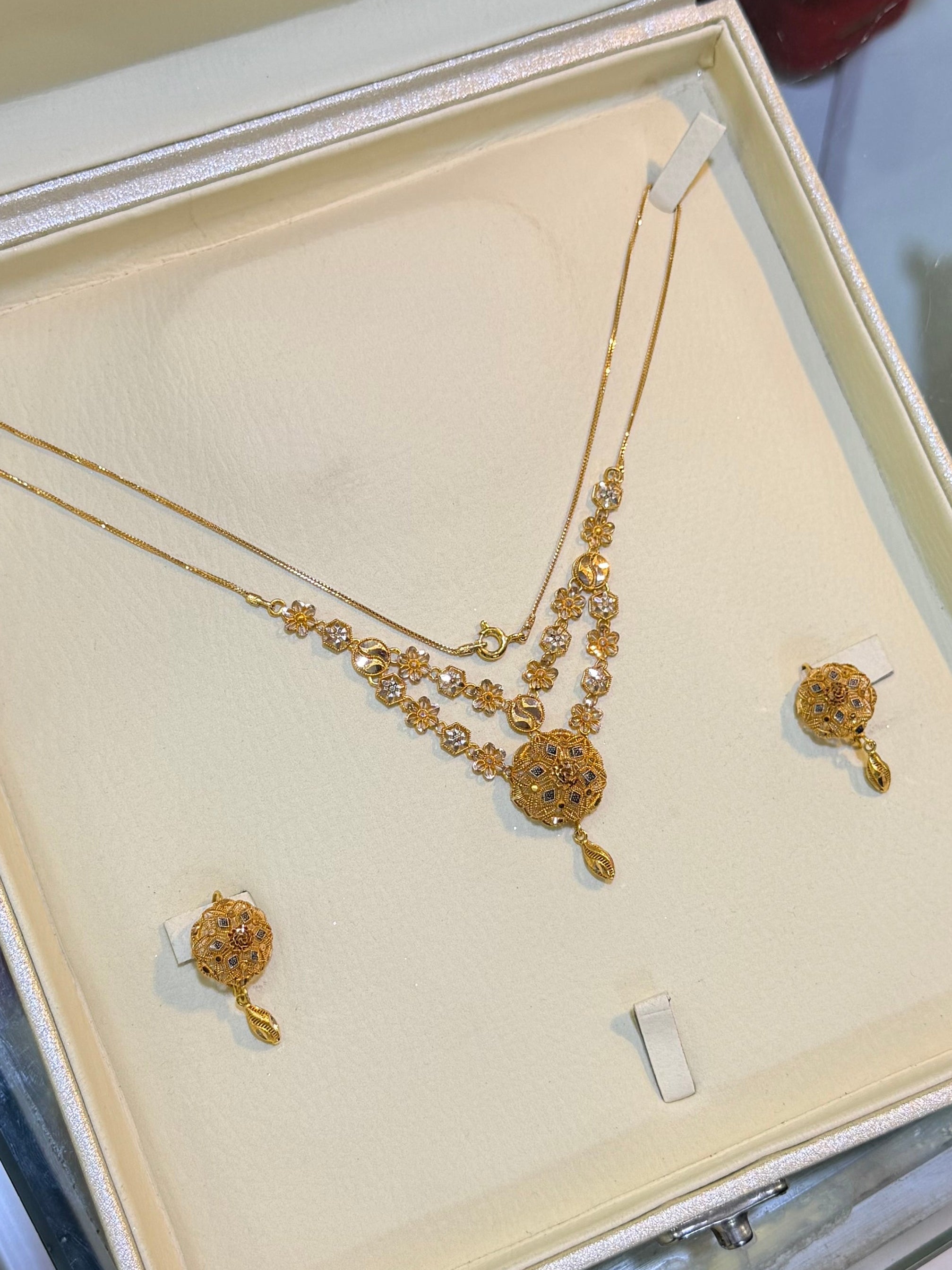 Premium Traditional Gold Mala Set